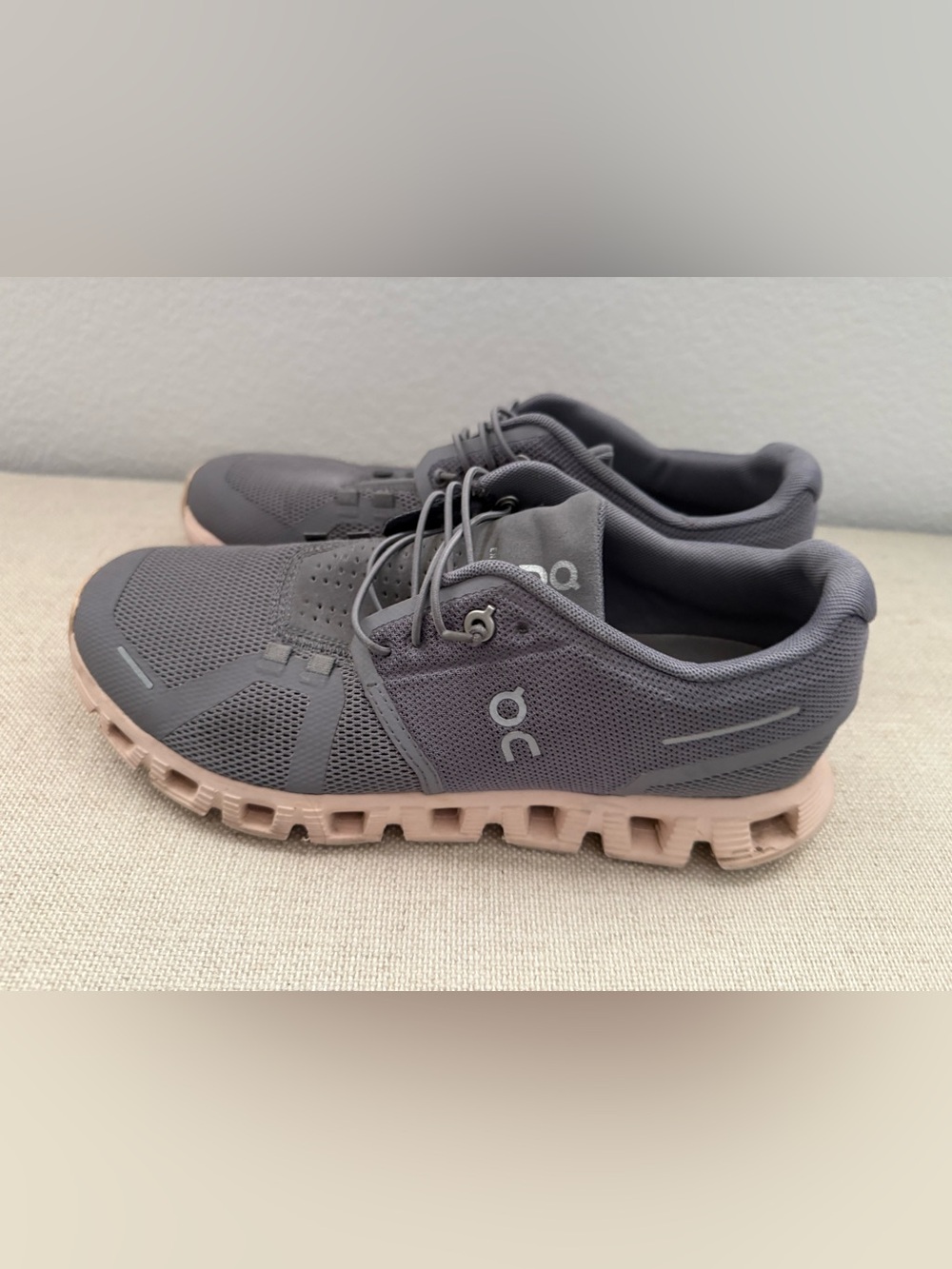 On Cloud 5 Women’s 8.5 M Running Shoes Zinc Shell
